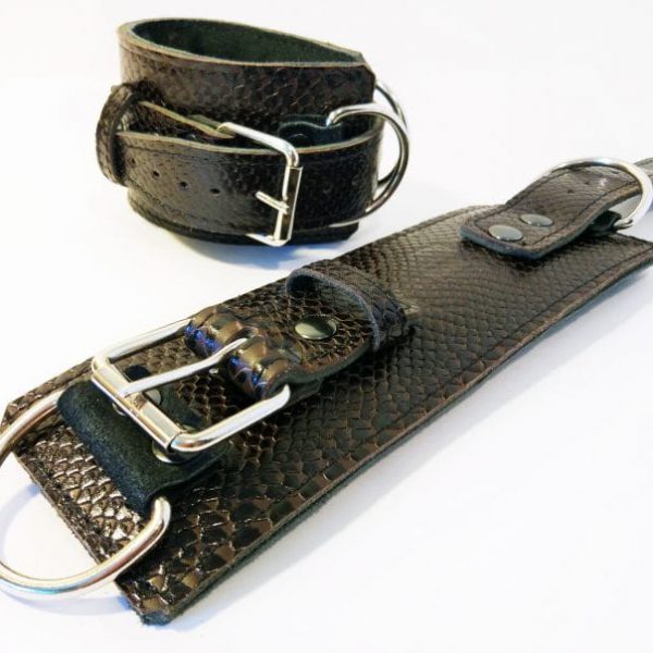 Манжеты для ног усиленные (питон)